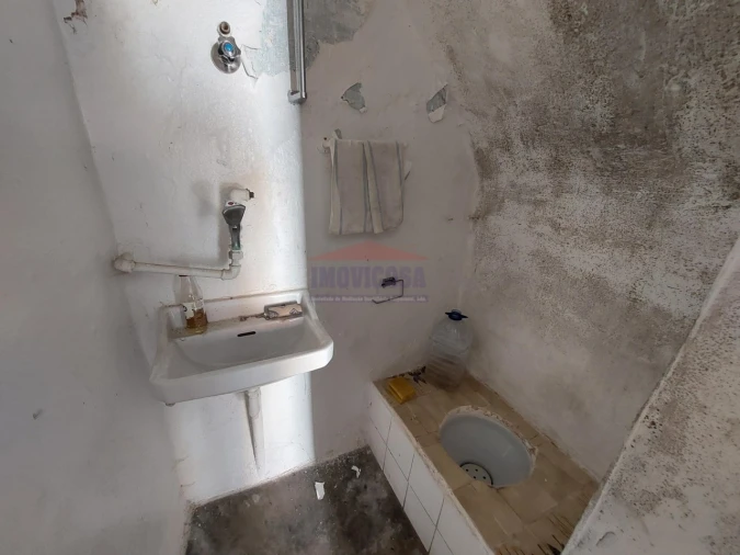 Moradia T1 para Venda em Ciladas Foto 4