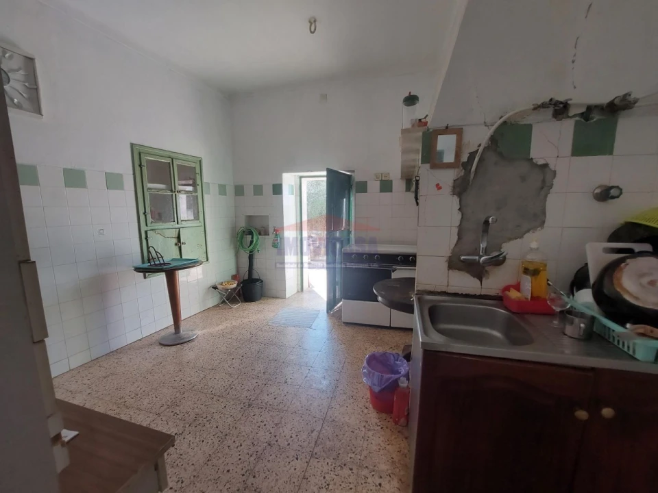 Moradia T2 para Venda em Ciladas Foto 13