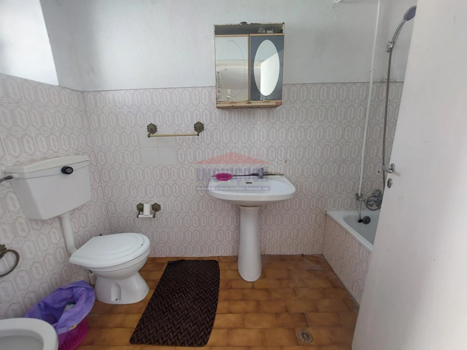 Moradia T2 para Venda em Ciladas Foto 15