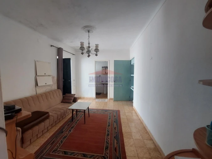 Moradia T2 para Venda em Ciladas Foto 8