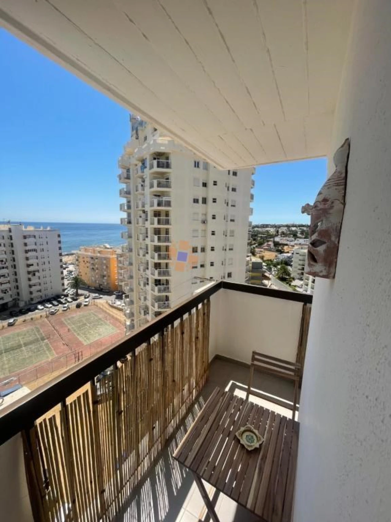 Apartamento T1 para Arrendamento férias em Armação de Pera Foto 11