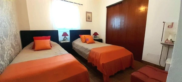 Moradia T2 para Arrendamento férias em Corval