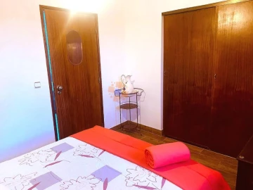 Moradia T2 para Arrendamento férias em Corval