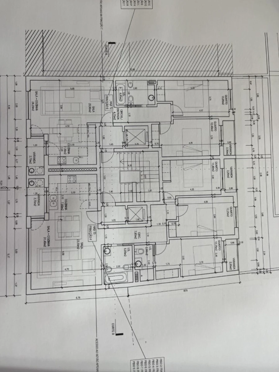 Apartamento T3 para Venda em Corroios Planta 1