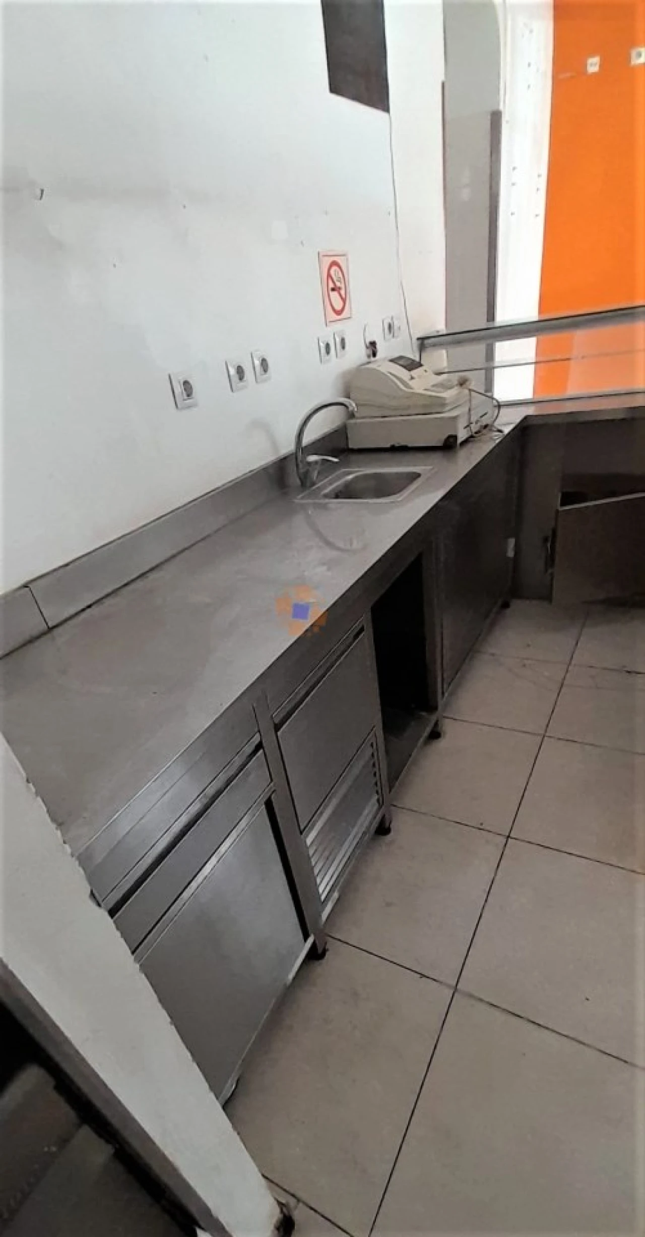 Negócio para Venda em Charneca de Caparica e Sobreda Foto 5