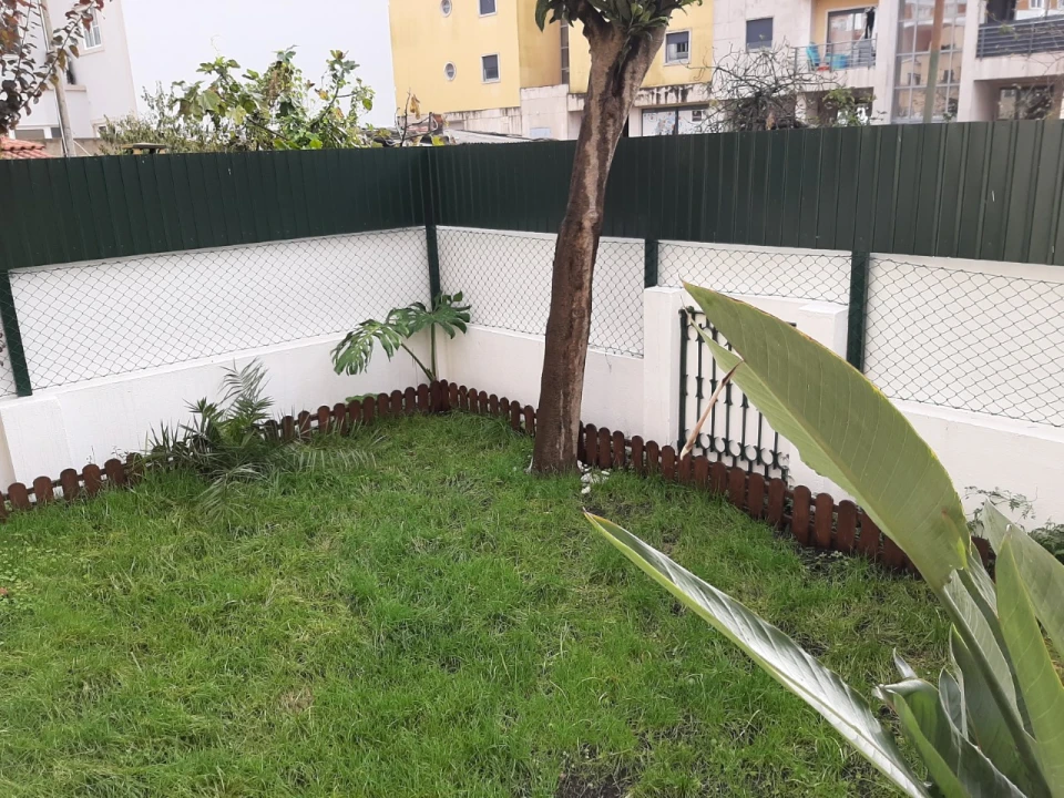 Prédio para Venda em Oeiras e São Julião da Barra, Paço de Arcos e Caxias Foto 2