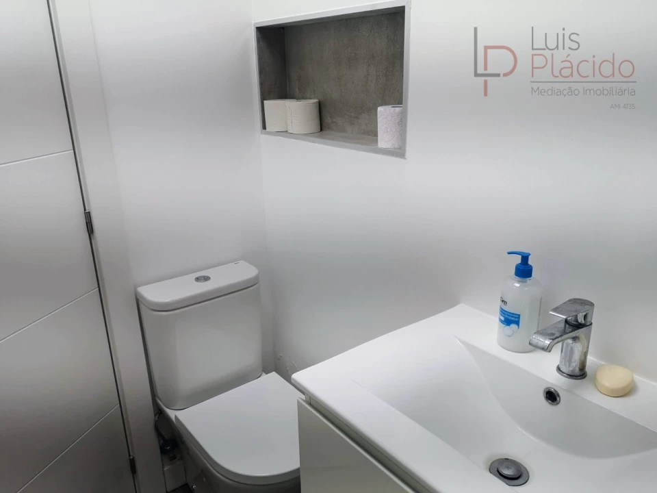 Moradia T2 para Venda em Sines Foto 11