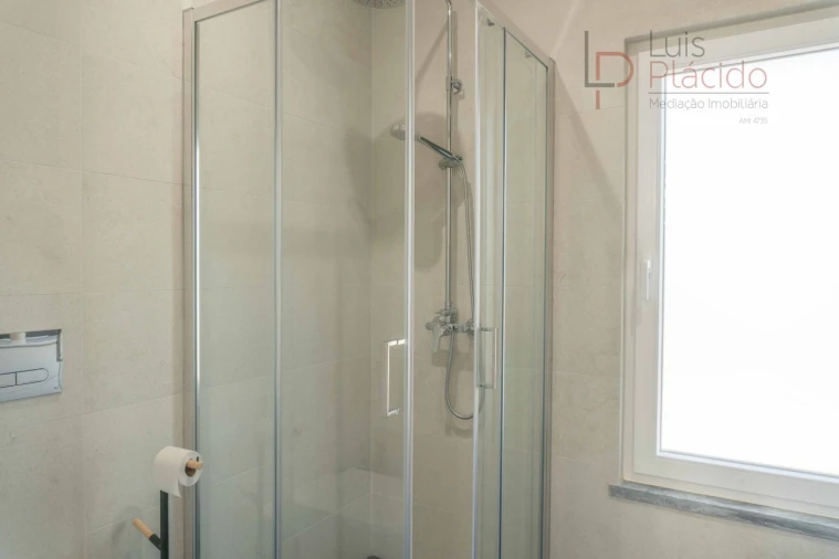 Moradia T3 para Venda em Porto Covo Foto 25