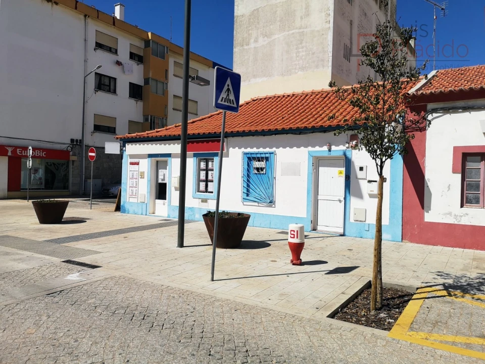 Loja para Venda em Sines Foto 3