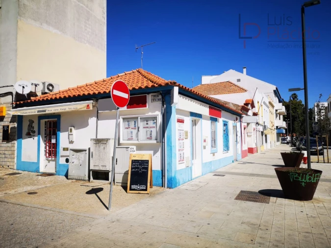 Loja para Venda em Sines