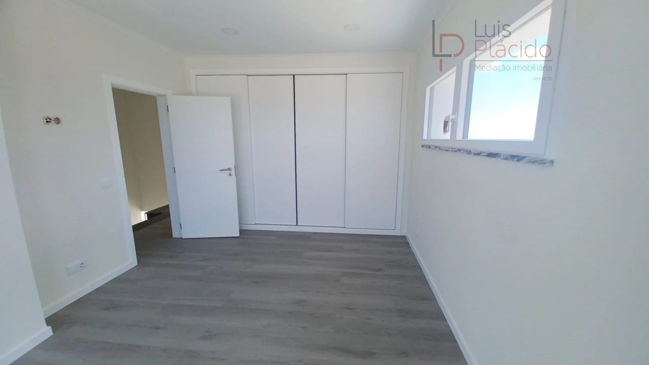 Moradia T4 para Venda em Santiago do Cacém, Santa Cruz e São Bartolomeu da Serra Foto 20