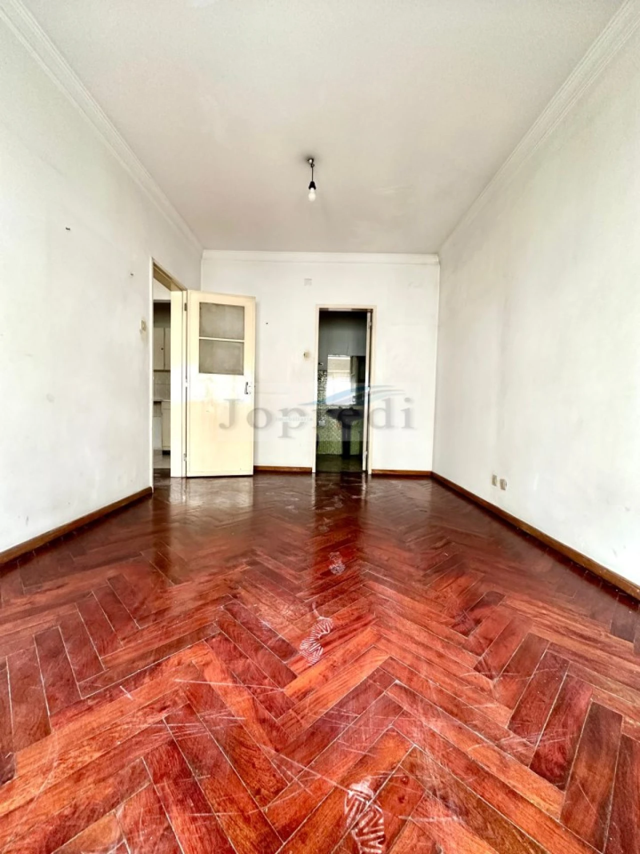 Apartamento T1 para Venda em Santo António Foto 9