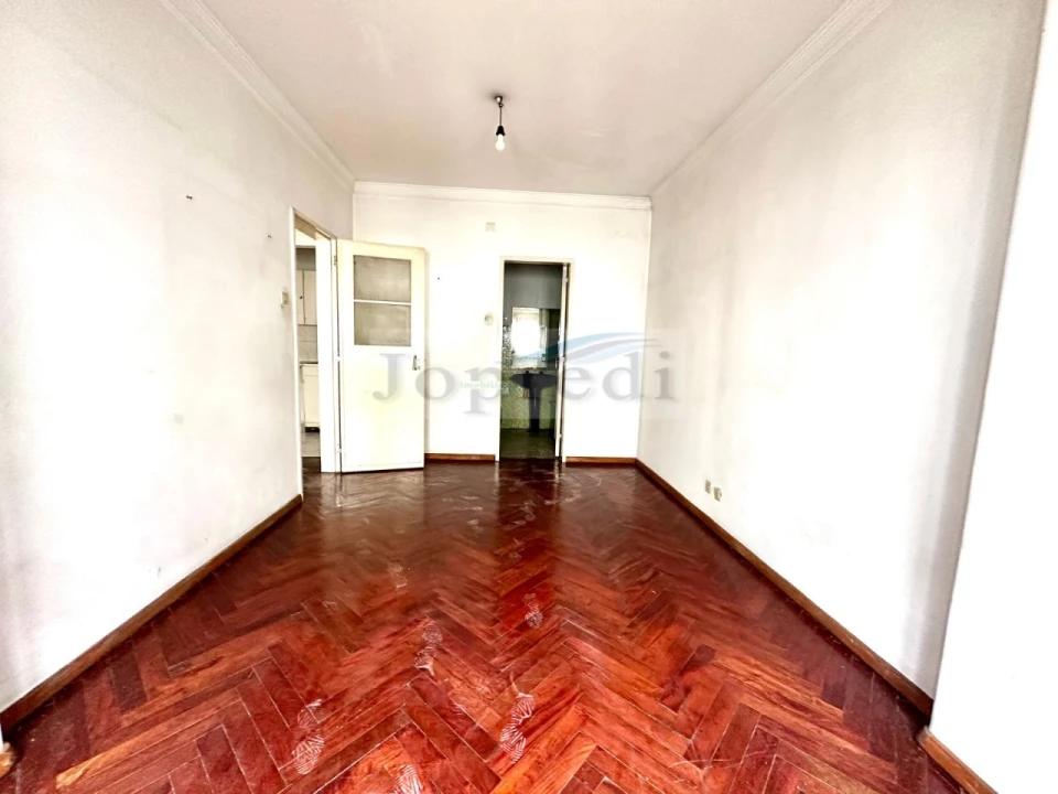 Apartamento T1 para Venda em Santo António Foto 15
