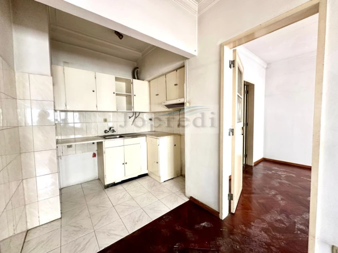 Apartamento T1 para Venda em Santo António Foto 12