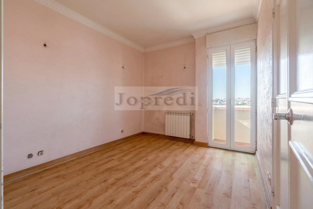 Apartamento T3 para Venda em Oeiras e São Julião da Barra, Paço de Arcos e Caxias Foto 13