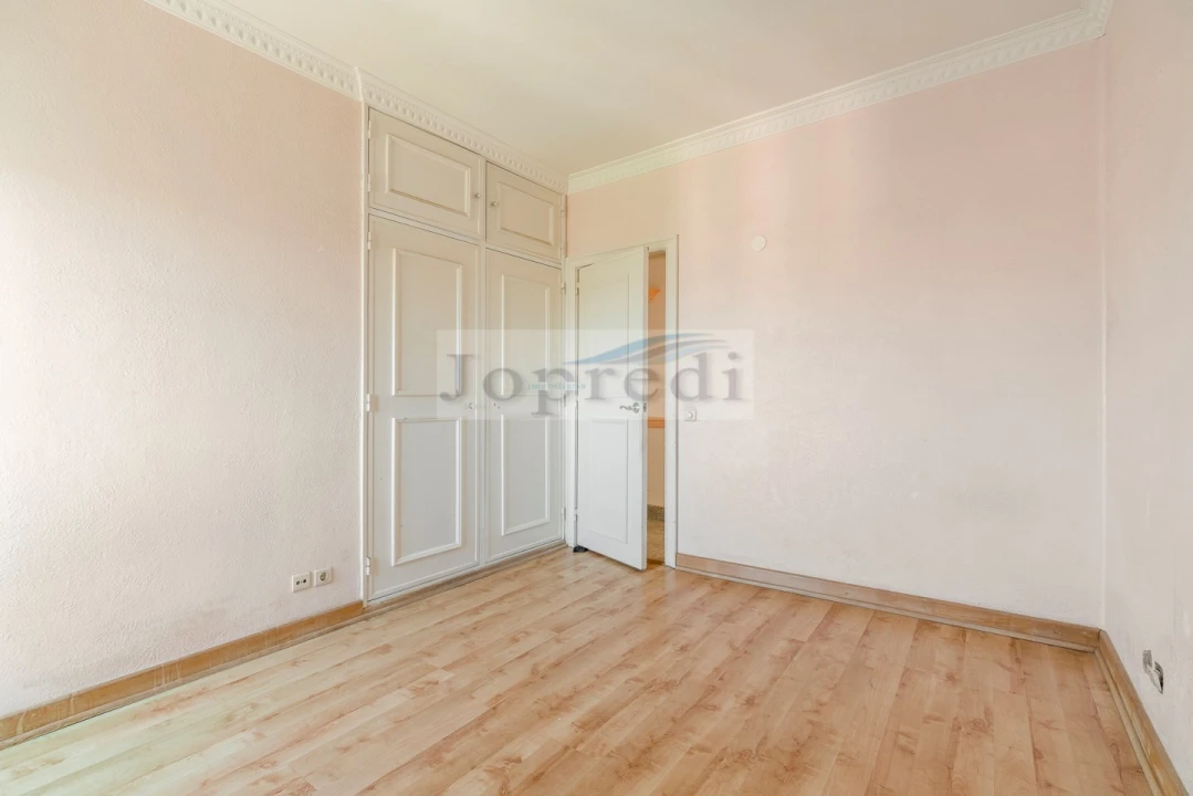 Apartamento T3 para Venda em Oeiras e São Julião da Barra, Paço de Arcos e Caxias Foto 17