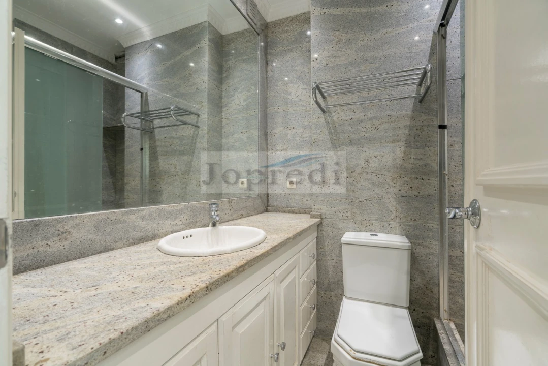 Apartamento T3 para Venda em Oeiras e São Julião da Barra, Paço de Arcos e Caxias Foto 26