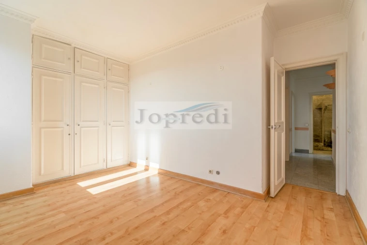 Apartamento T3 para Venda em Oeiras e São Julião da Barra, Paço de Arcos e Caxias Foto 19