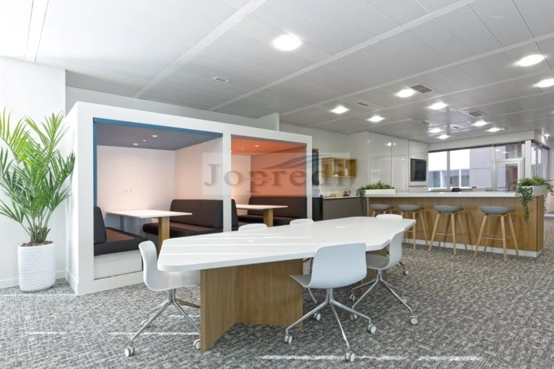 Escritório para Arrendamento em Porto Salvo Foto 3