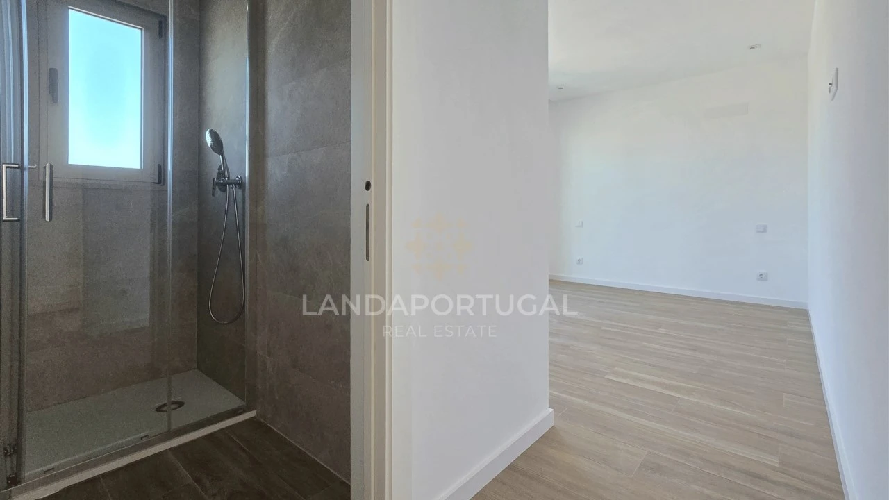 Apartamento T2 para Venda em Conceição e Cabanas de Tavira Foto 13