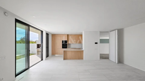 Moradia T4 para Venda em Tavira (Santa Maria e Santiago)