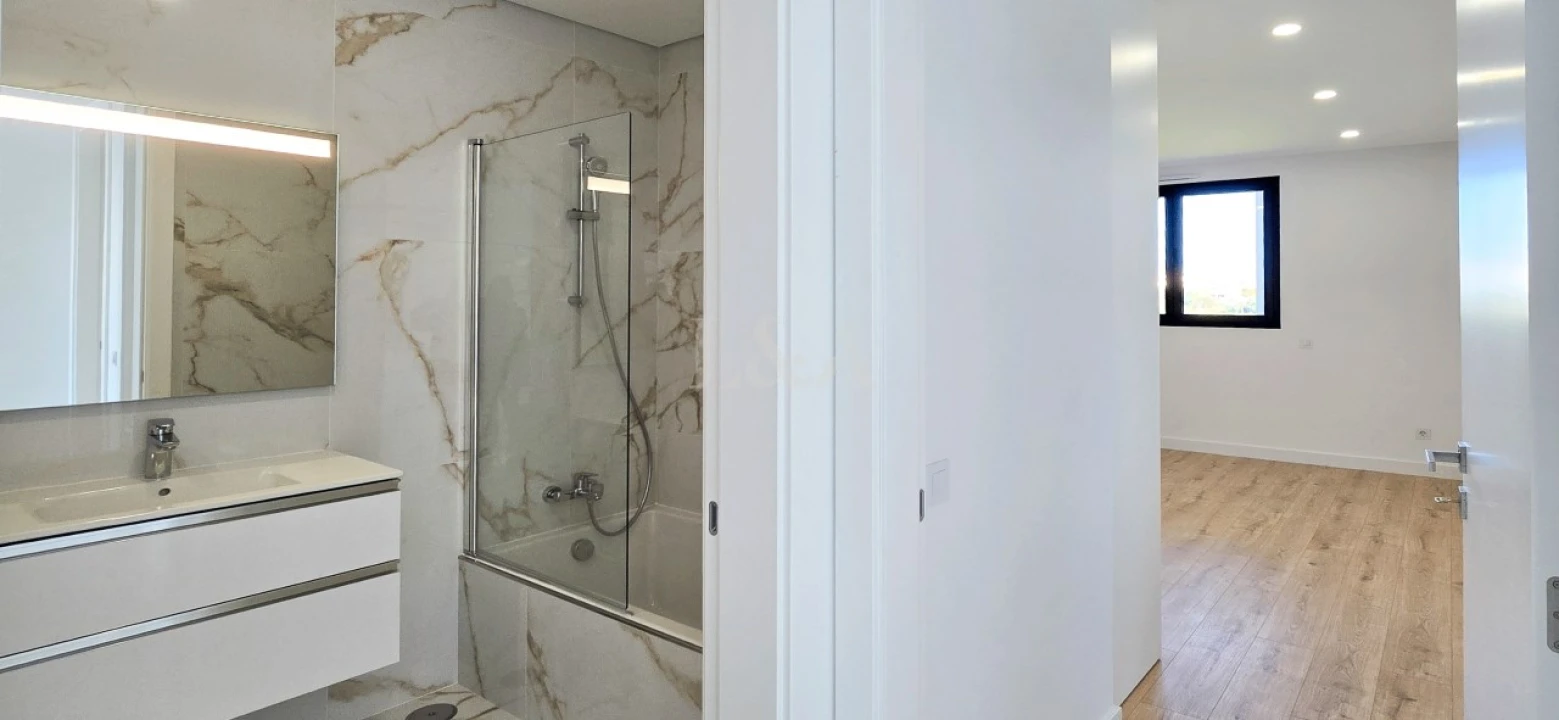 Apartamento T2 para Venda em Tavira (Santa Maria e Santiago) Foto 12