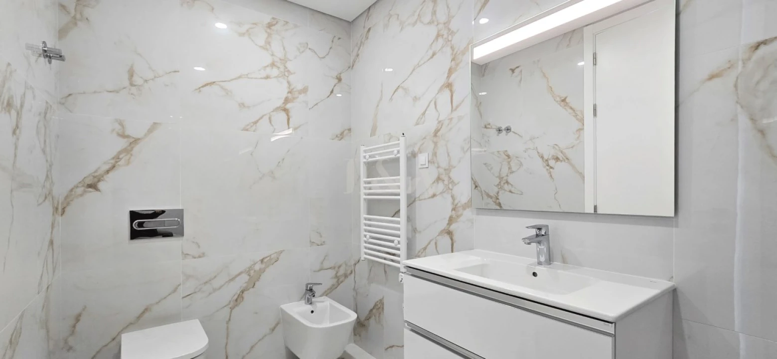 Apartamento T2 para Venda em Tavira (Santa Maria e Santiago) Foto 13