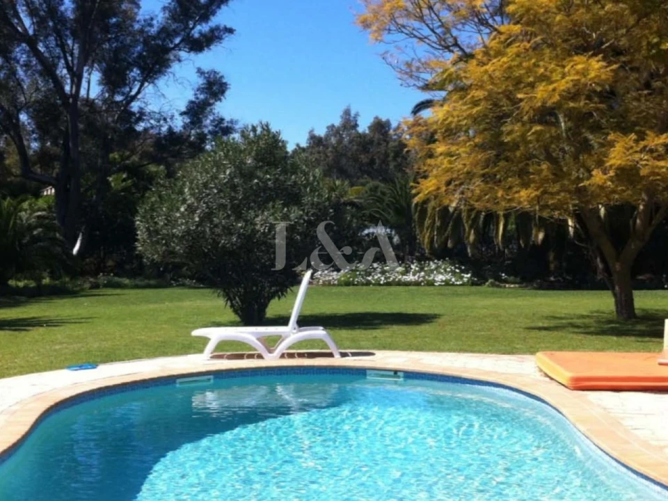 Moradia T5 para Venda em Alvor Foto 7