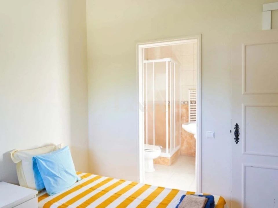 Moradia T5 para Venda em Alvor Foto 12