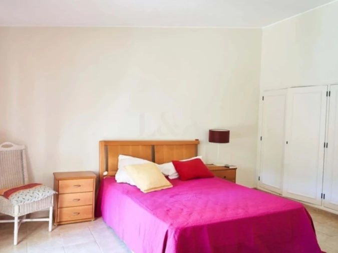 Moradia T5 para Venda em Alvor Foto 16