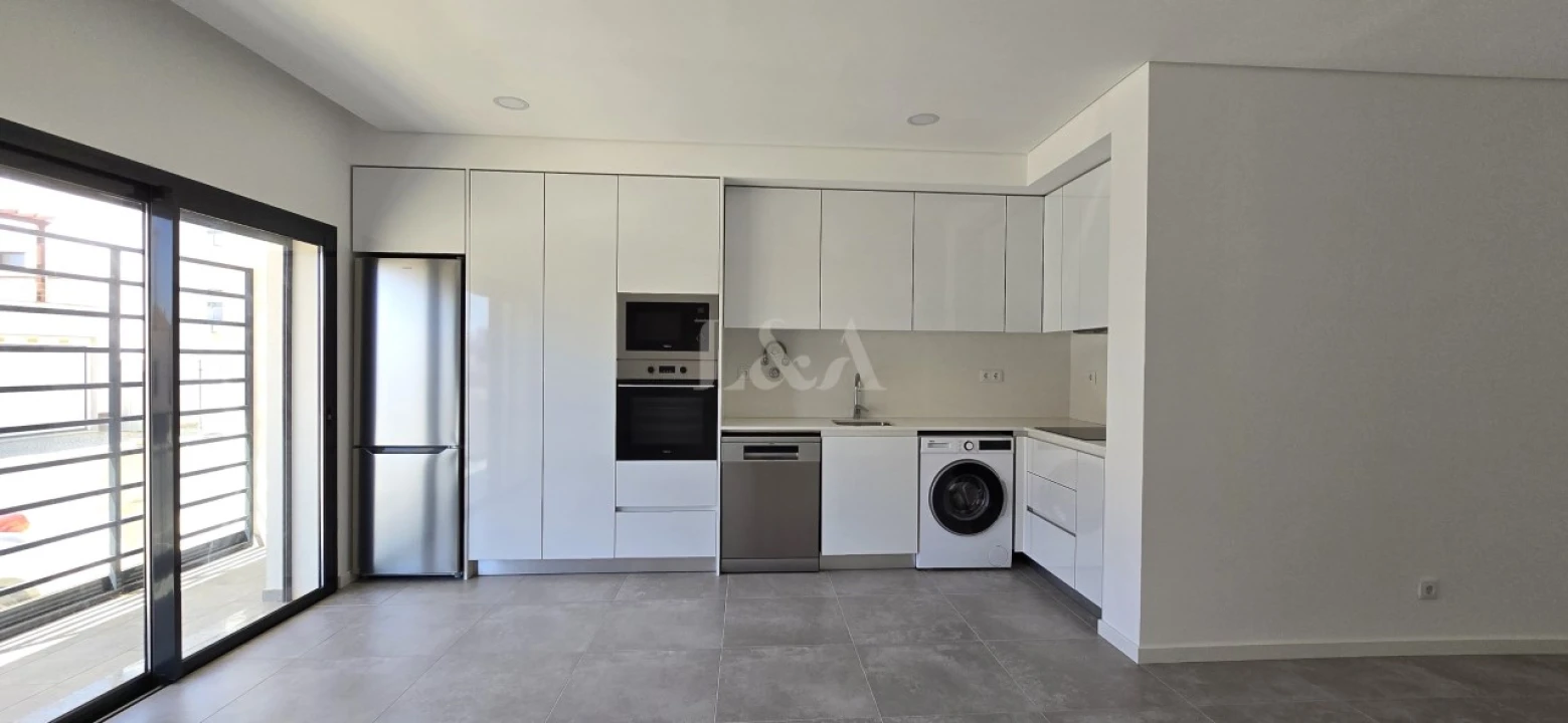 Apartamento T2 para Venda em Conceição e Cabanas de Tavira Foto 1