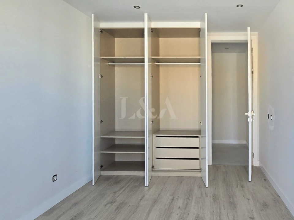 Apartamento T2 para Venda em Conceição e Cabanas de Tavira Foto 15