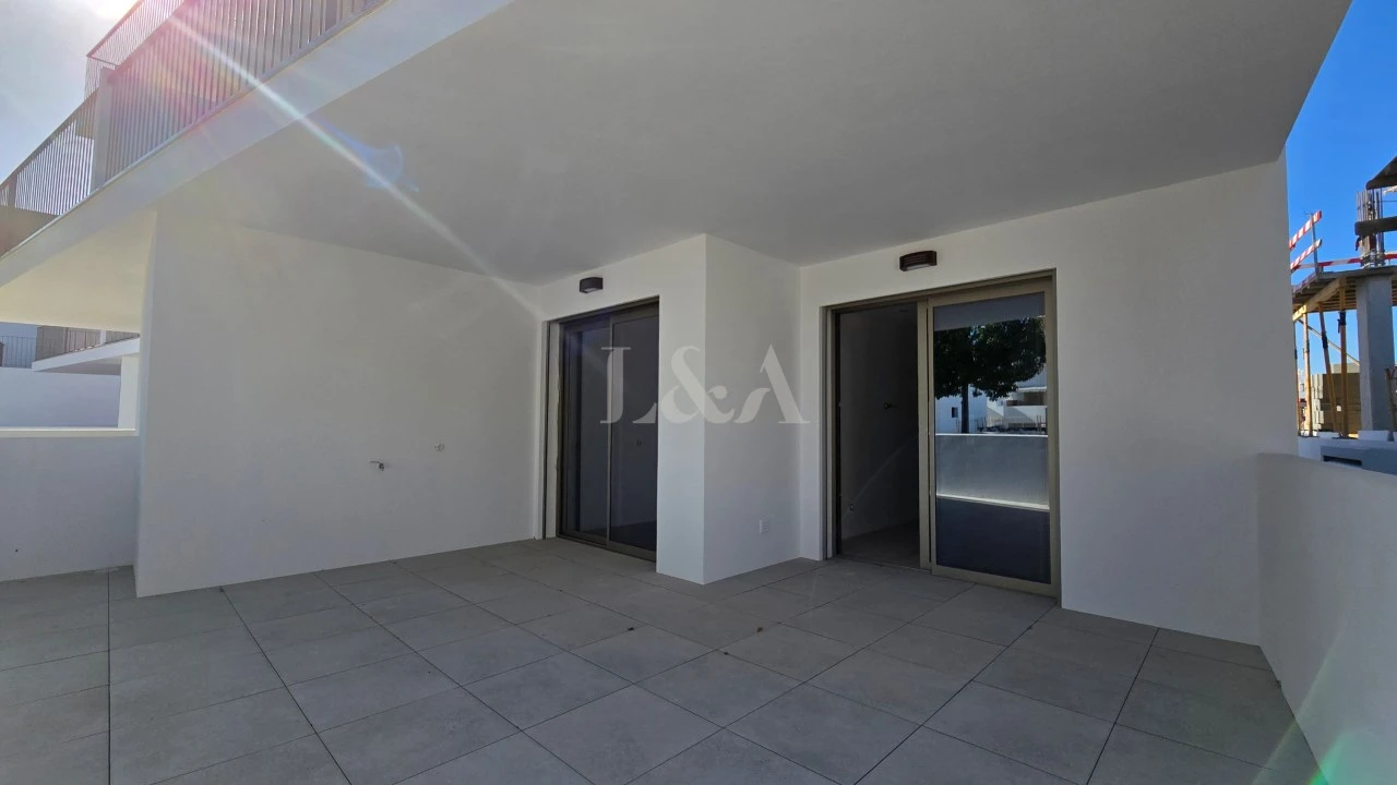 Apartamento T2 para Venda em Conceição e Cabanas de Tavira Foto 11