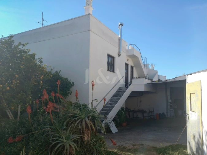 Moradia T3 para Venda em Tavira (Santa Maria e Santiago) Foto 4