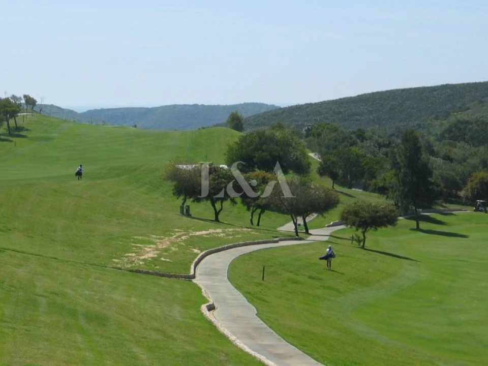 Terreno P/ Prédio para Venda em Budens Foto 5