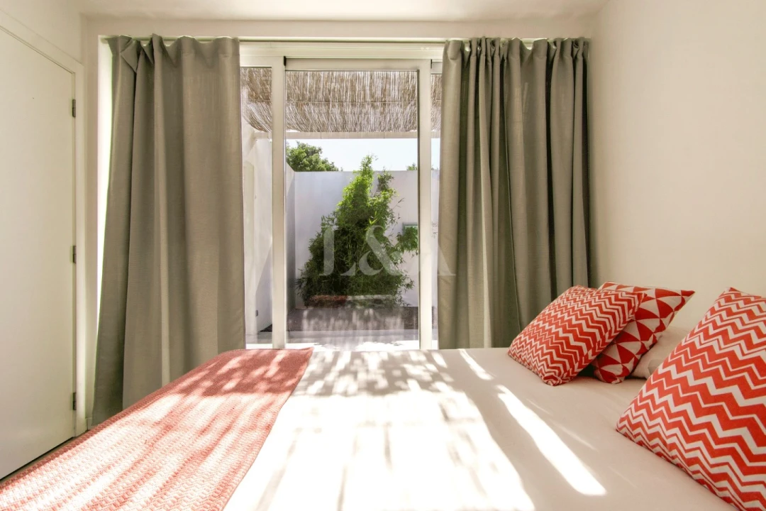 Negócio para Venda em São Teotónio Foto 45