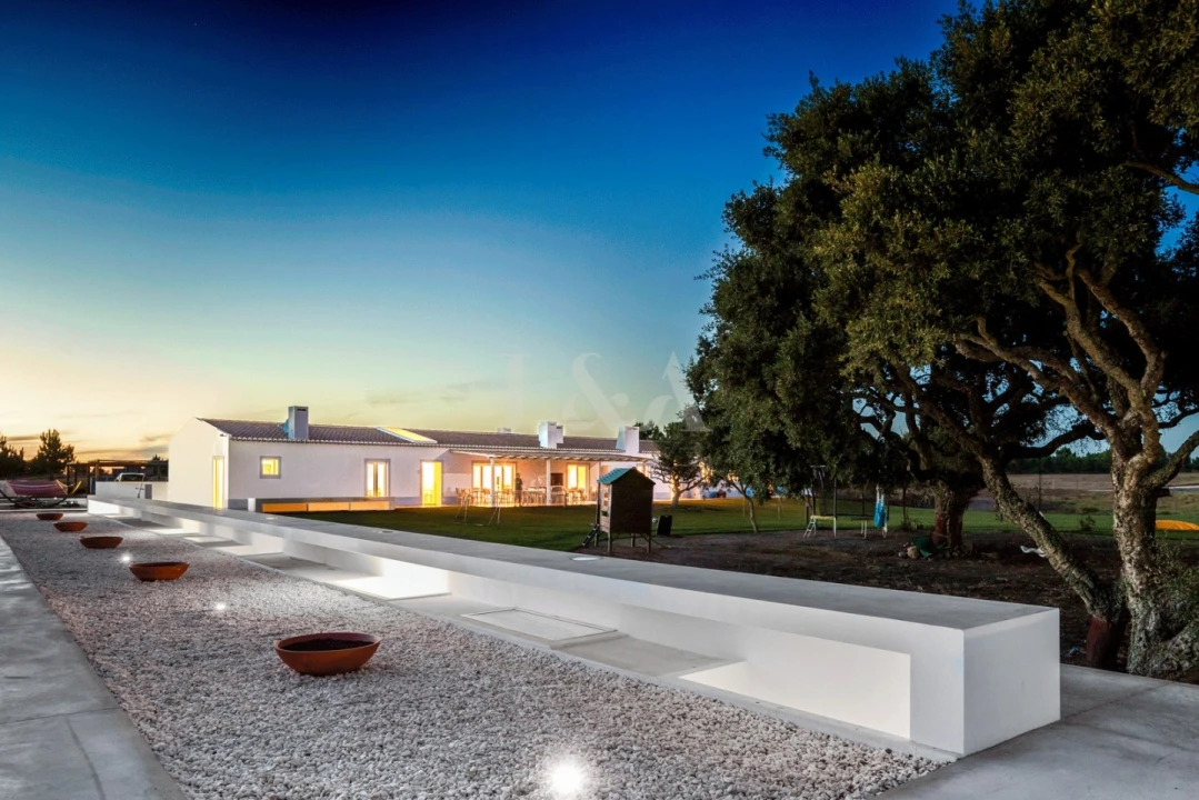 Negócio para Venda em São Teotónio Foto 52