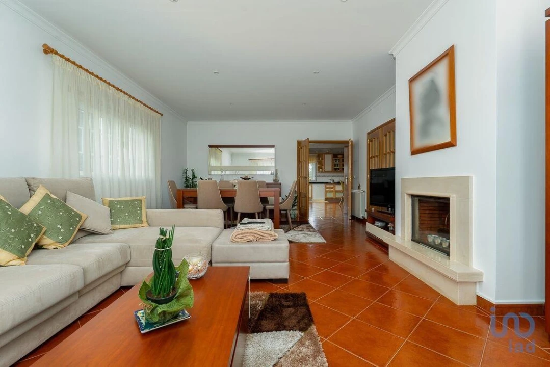 Moradia T4 para Venda em Monte Real e Carvide Foto 4