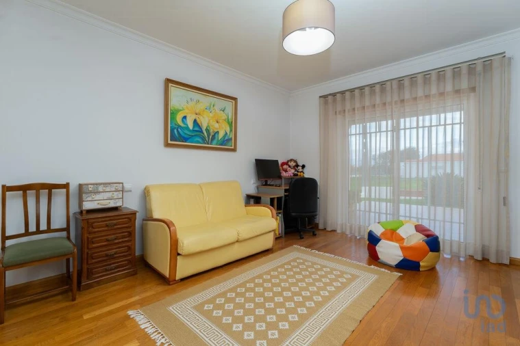 Moradia T4 para Venda em Monte Real e Carvide Foto 9