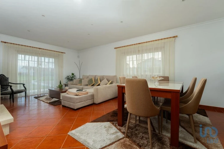 Moradia T4 para Venda em Monte Real e Carvide Foto 5