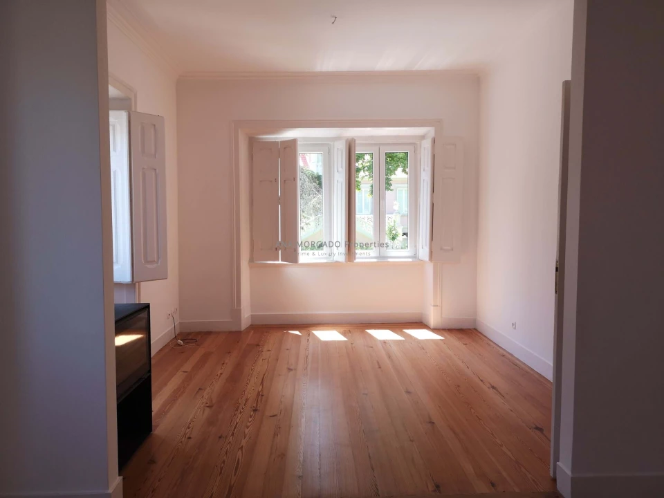 Apartamento T4 para Arrendamento em Agualva e Mira-Sintra Foto 3