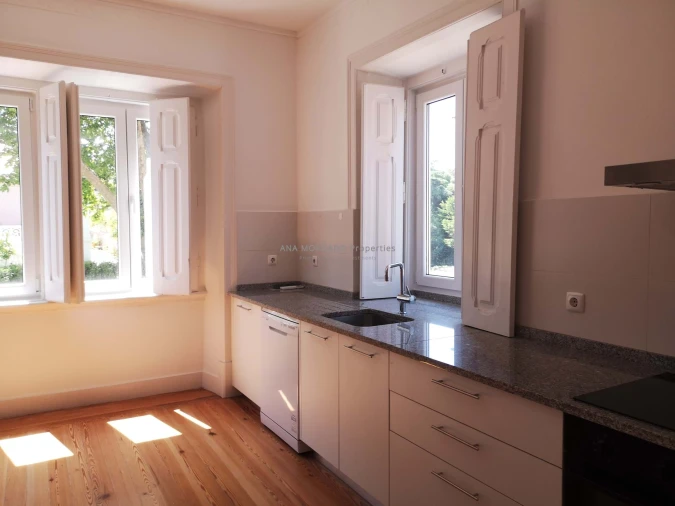 Apartamento T4 para Arrendamento em Agualva e Mira-Sintra Foto 9