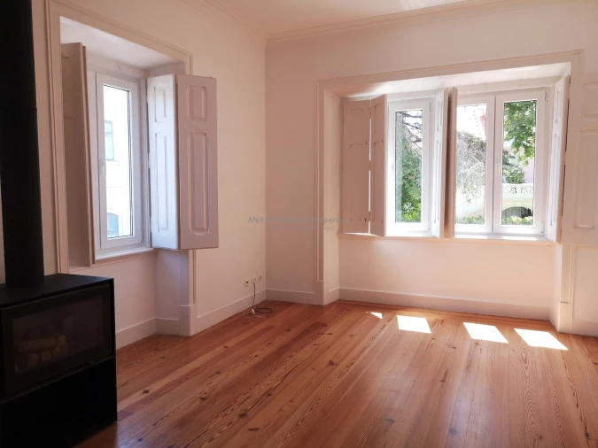 Apartamento T4 para Arrendamento em Agualva e Mira-Sintra Foto 5