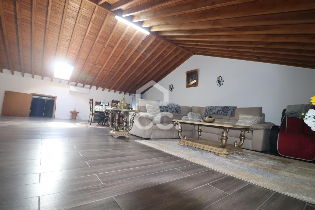 Apartamento T2 para Venda em Cabouco Foto 15