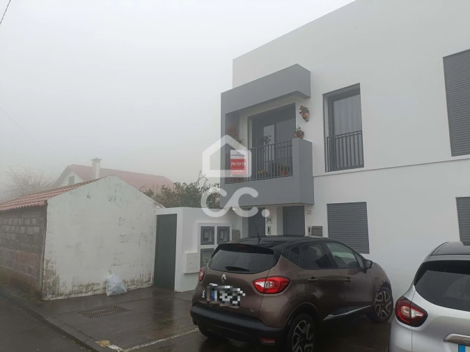 Apartamento T2 para Venda em Cabouco Foto 19