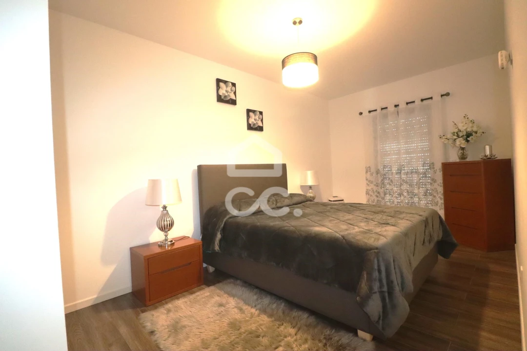 Apartamento T2 para Venda em Cabouco Foto 10