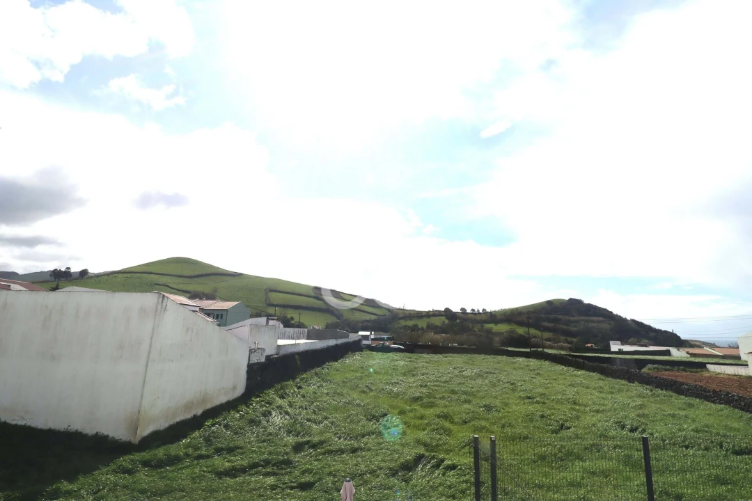 Apartamento T2 para Venda em Cabouco Foto 13