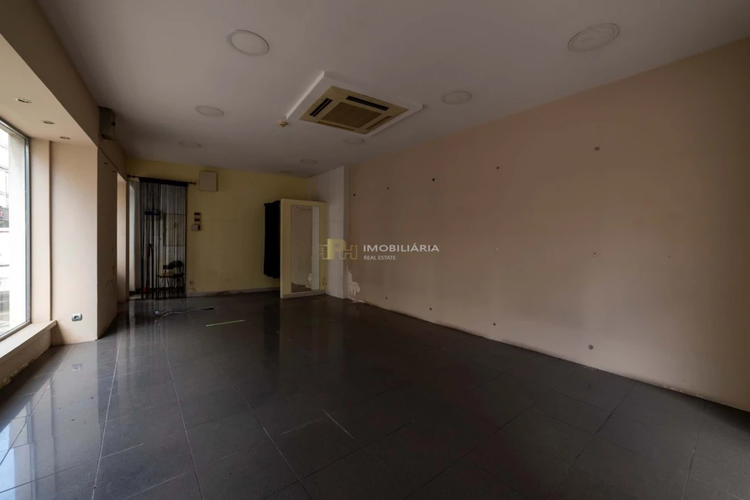 Prédio para Venda em Marvila, Ribeira Santarém, São Salvador, São Nicolau Foto 4