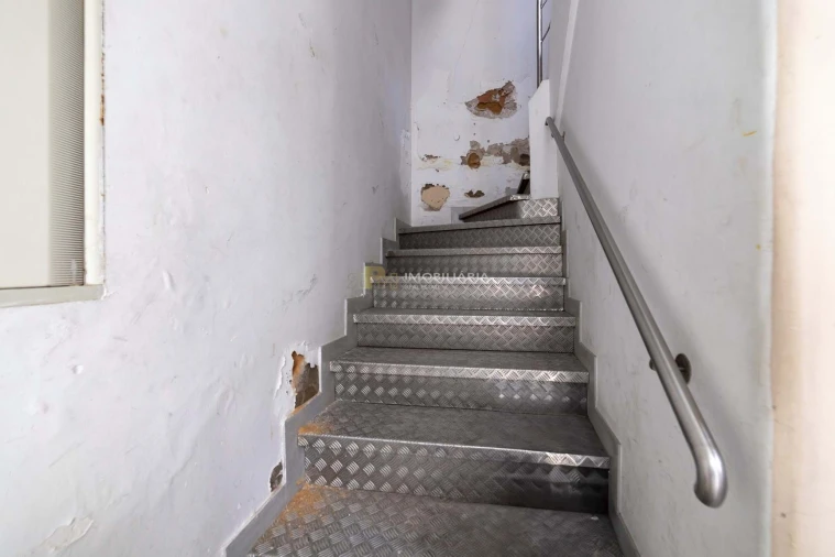 Prédio para Venda em Marvila, Ribeira Santarém, São Salvador, São Nicolau Foto 7