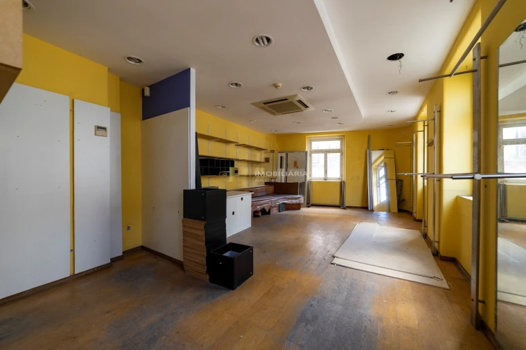 Prédio para Venda em Marvila, Ribeira Santarém, São Salvador, São Nicolau Foto 8